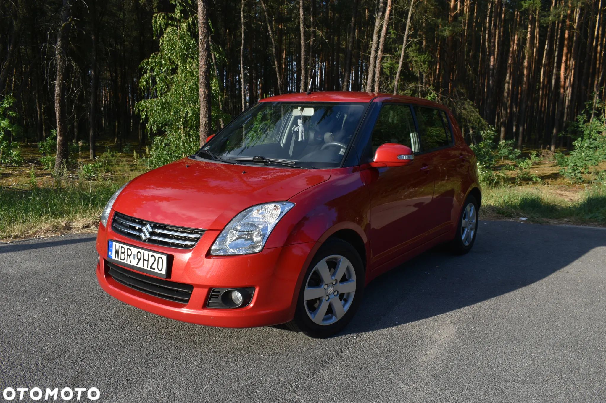 Suzuki Swift - 1