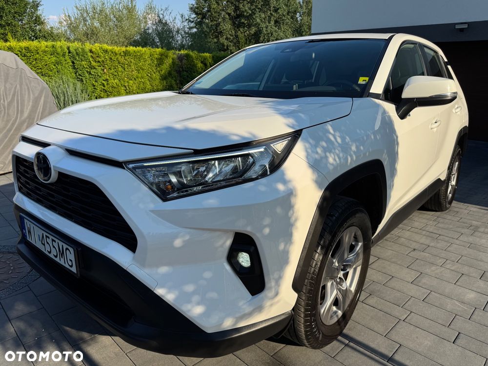 Toyota RAV4 - 6