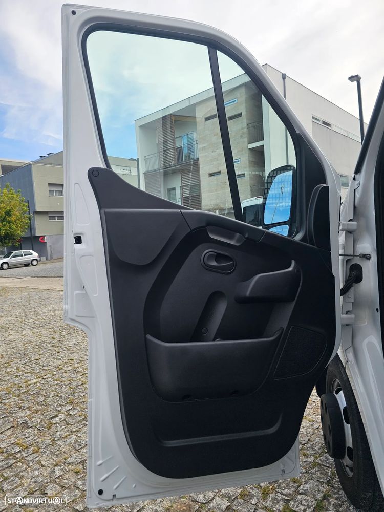 Renault Master - 15
