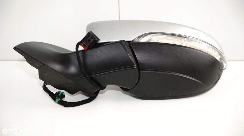 LUSTERKO LEWE VW PASSAT CC 05-10R 6PIN LA7W - 11