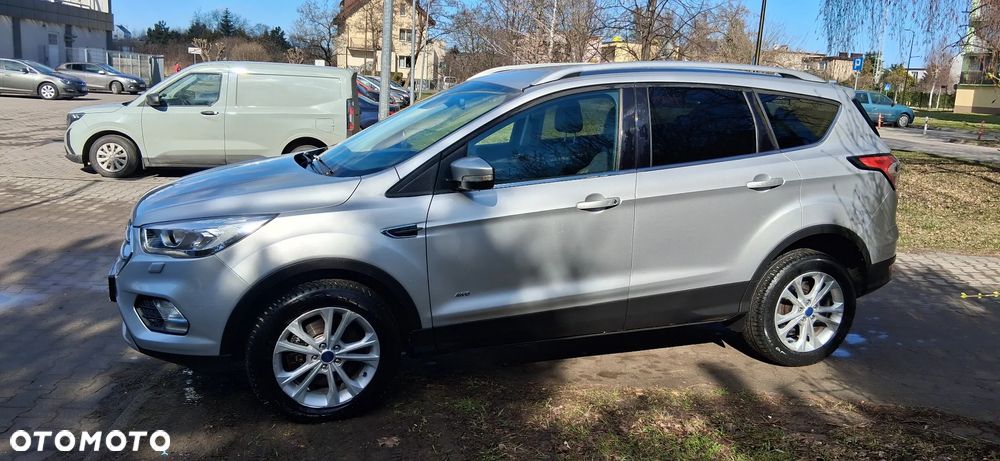 Ford Kuga 2.0 TDCi 4x4 Titanium - 2