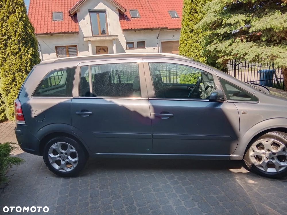 Opel Zafira - 5