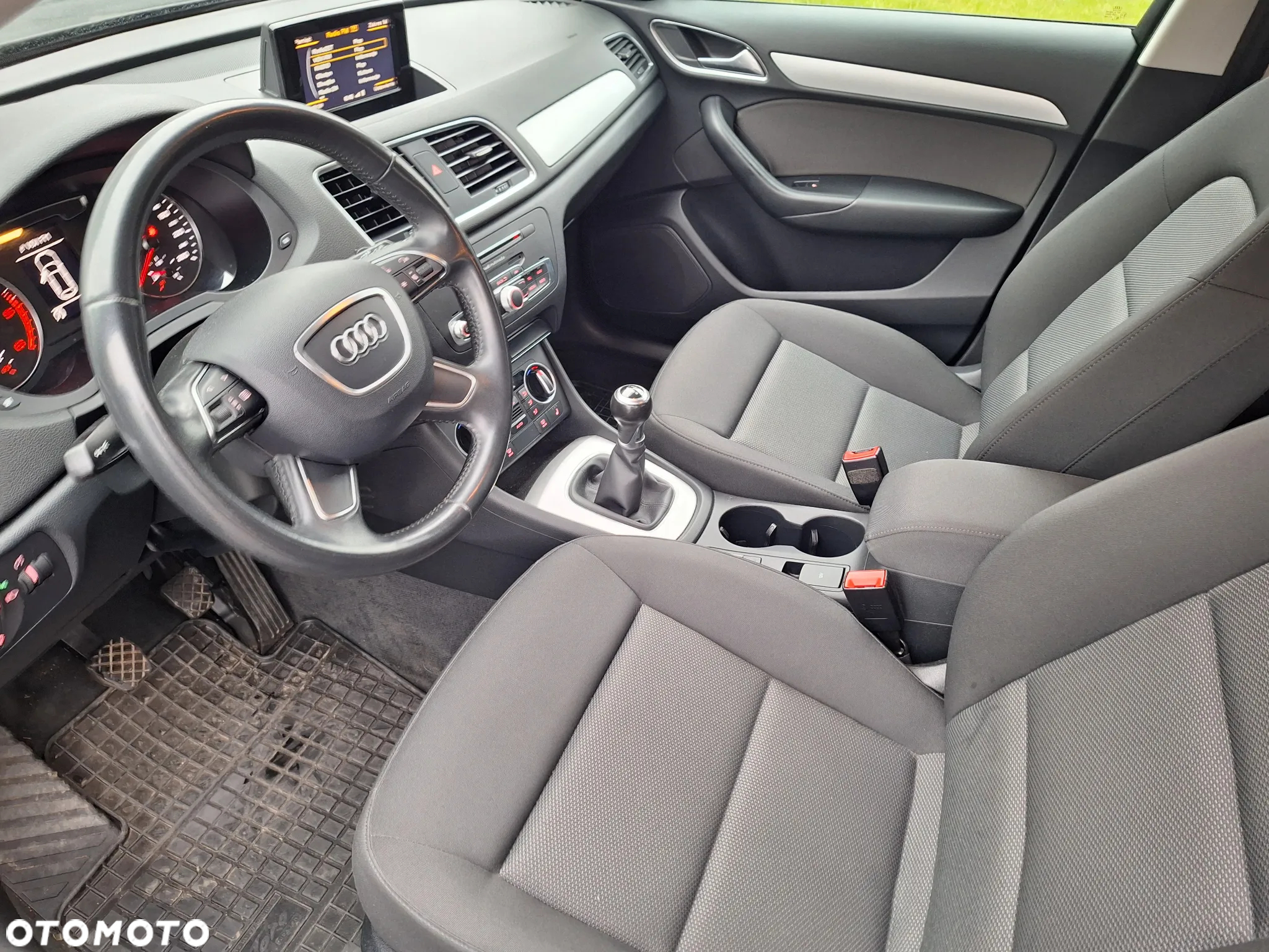 Audi Q3 2.0 TDI ultra - 22