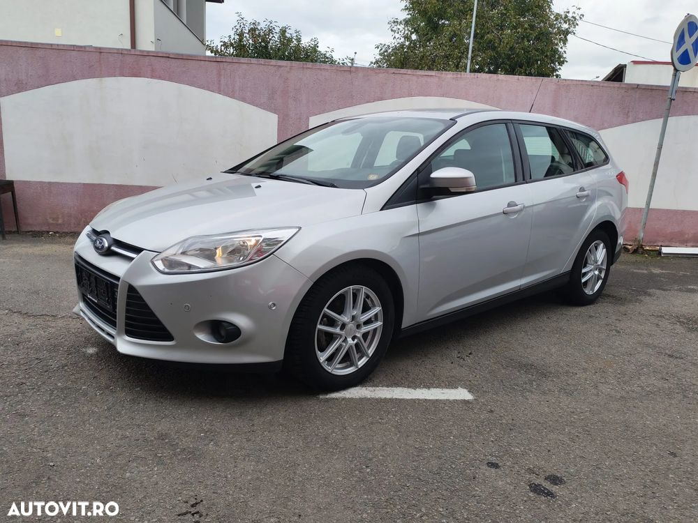 Ford Focus 1.6 TDCi DPF Start-Stopp-System Champions Edition - 3