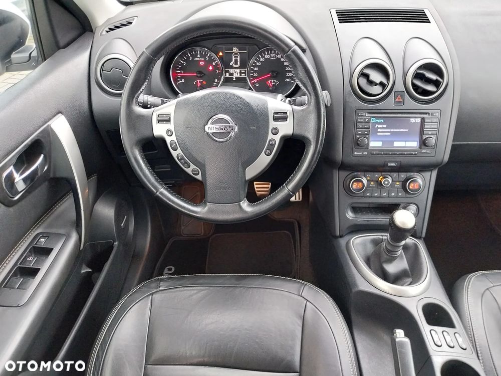 Nissan Qashqai 2.0 360 - 22