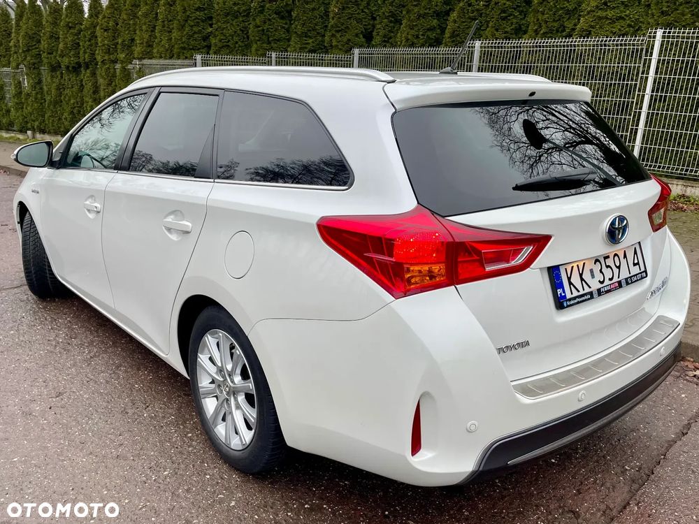 Toyota Auris 1.8 HSD Prestige - 6