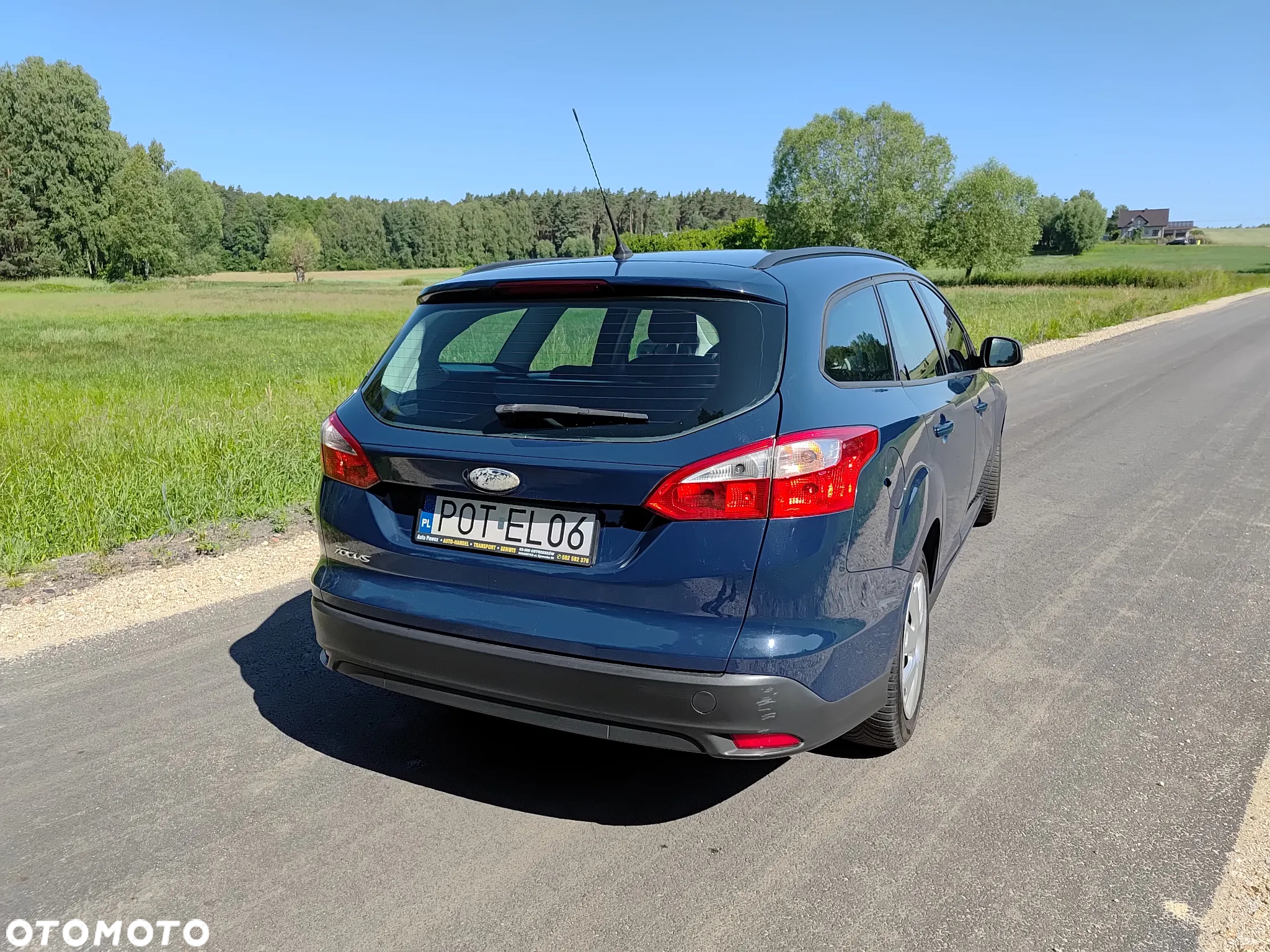 Ford Focus 1.6 Ambiente - 8