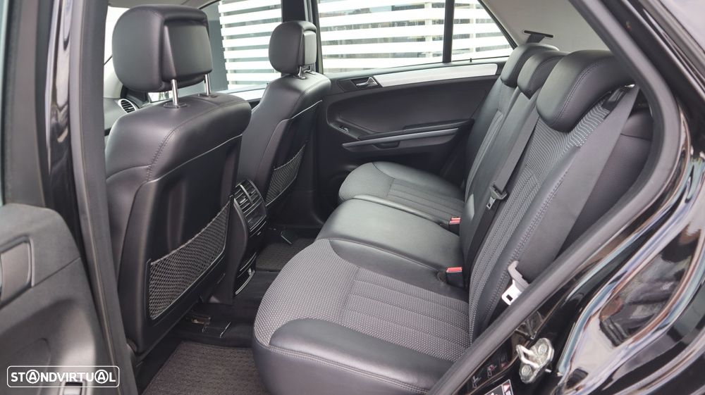 Mercedes-Benz ML 320 CDI - 12