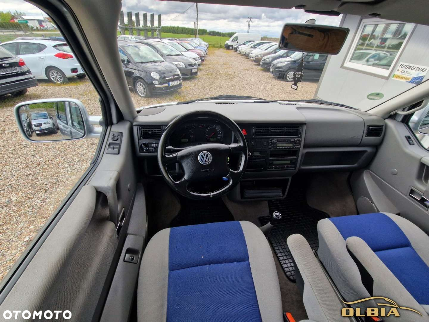 Volkswagen Multivan - 23