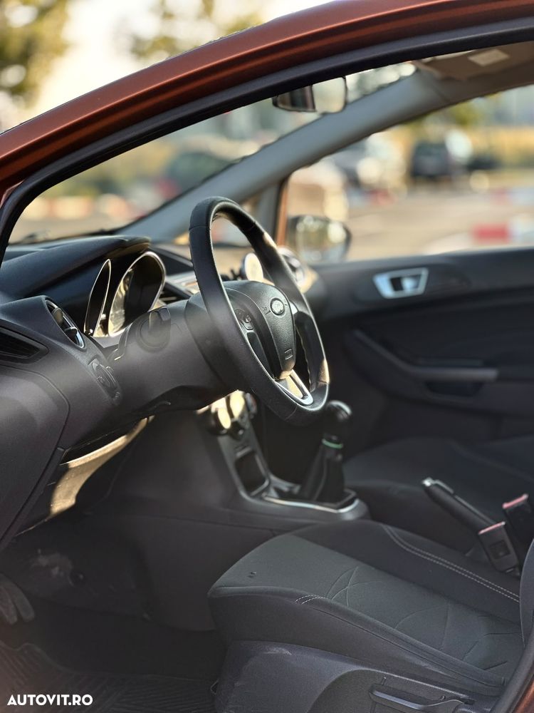 Ford Fiesta - 9