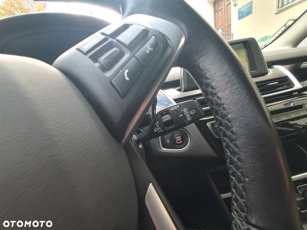 BMW Seria 2 ver-218d-advantage - 21