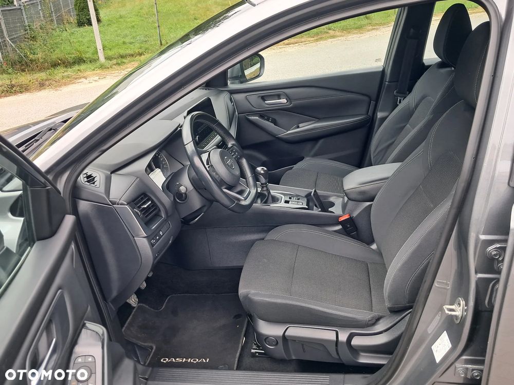 Nissan Qashqai 1.3 DIG-T AKARI - 12