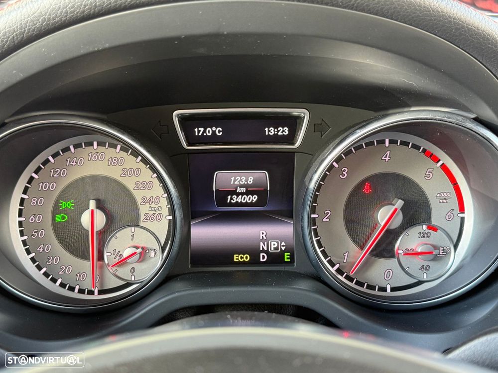 Mercedes-Benz CLA 220 CDI AMG Line Aut. - 44