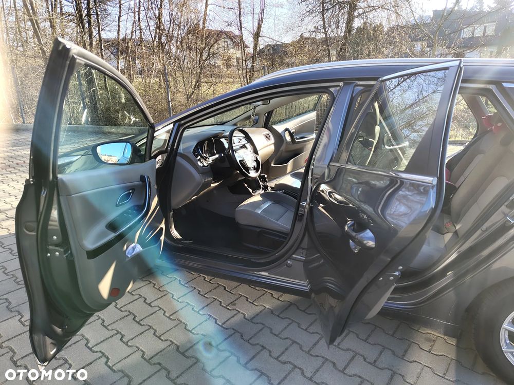 Kia Ceed 1.6 GDI Business Line - 8