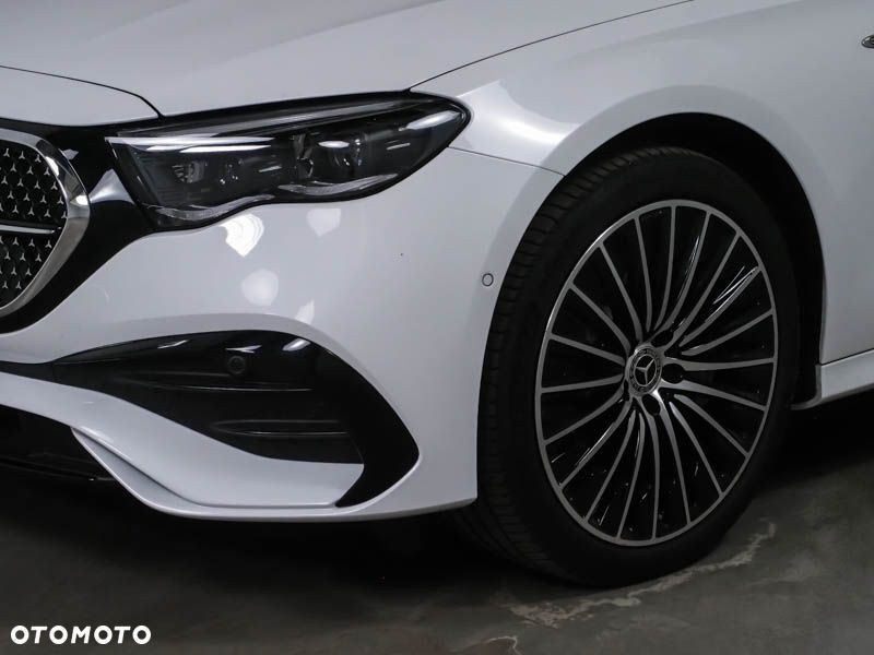 Mercedes-Benz Klasa E 300de 4Matic 9G-TRONIC Edition AMG Line - 4