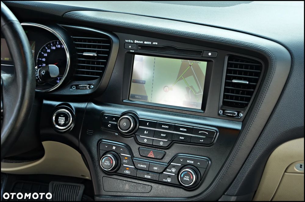 Kia Optima - 23