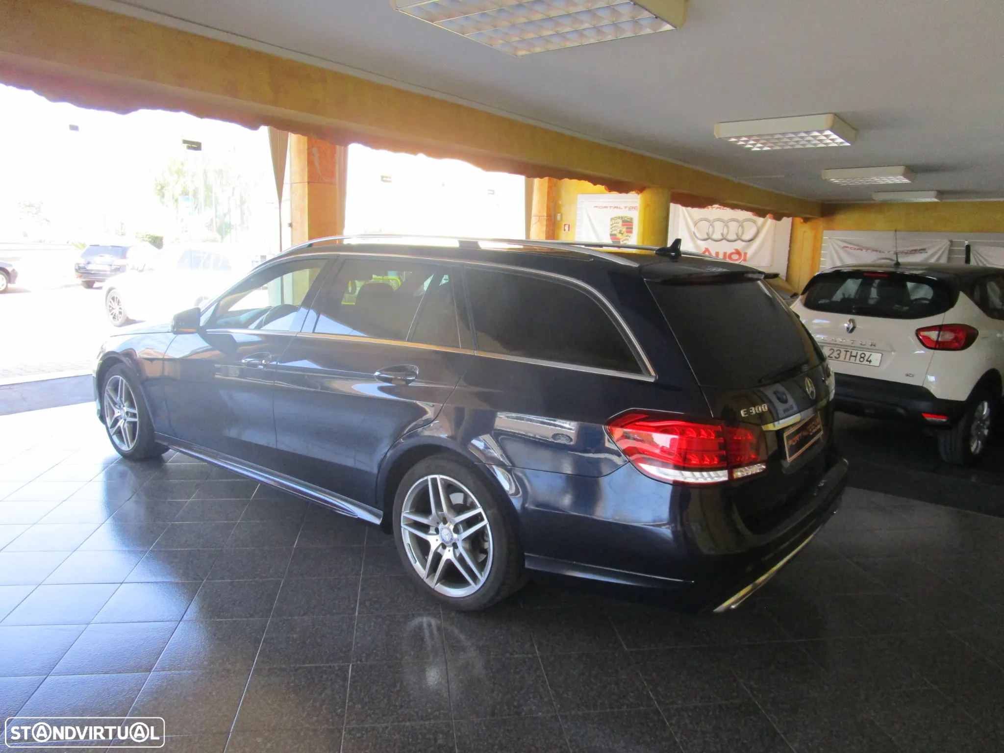 Mercedes-Benz E 300 Bluetec Hybrid Avantgarde - 8
