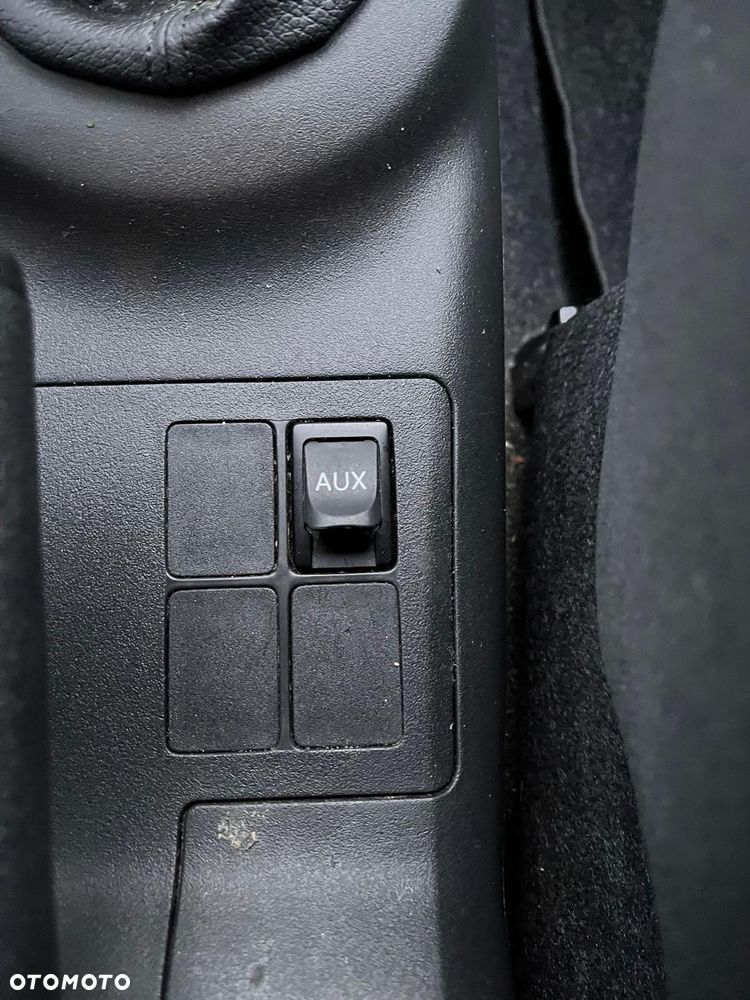 Toyota Yaris 1.0 Terra A/C - 15