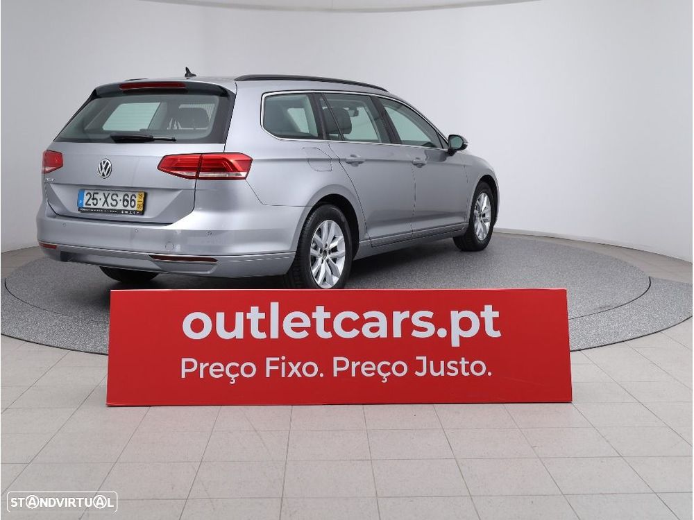 VW Passat Variant 2.0 TDI Business DSG - 15