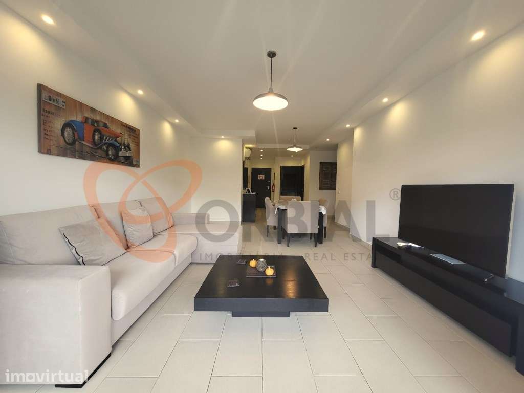 Apartamento T2 para venda no centro de Albufeira perto da praia - Grande imagem: 3/26