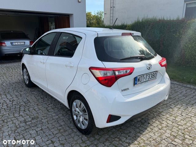 Toyota Yaris - 2