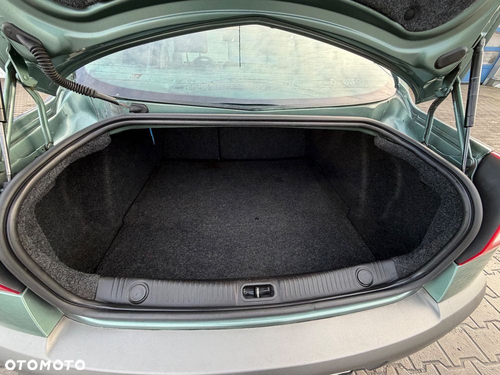 Renault Megane 1.4 Authentique - 17