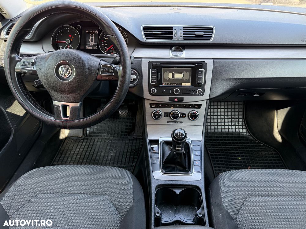 Volkswagen Passat 2.0 TDI BlueMotion Technology DPF Comfortline - 4