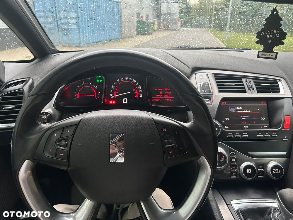 Citroën DS5 BlueHDi 120 Business Class - 14