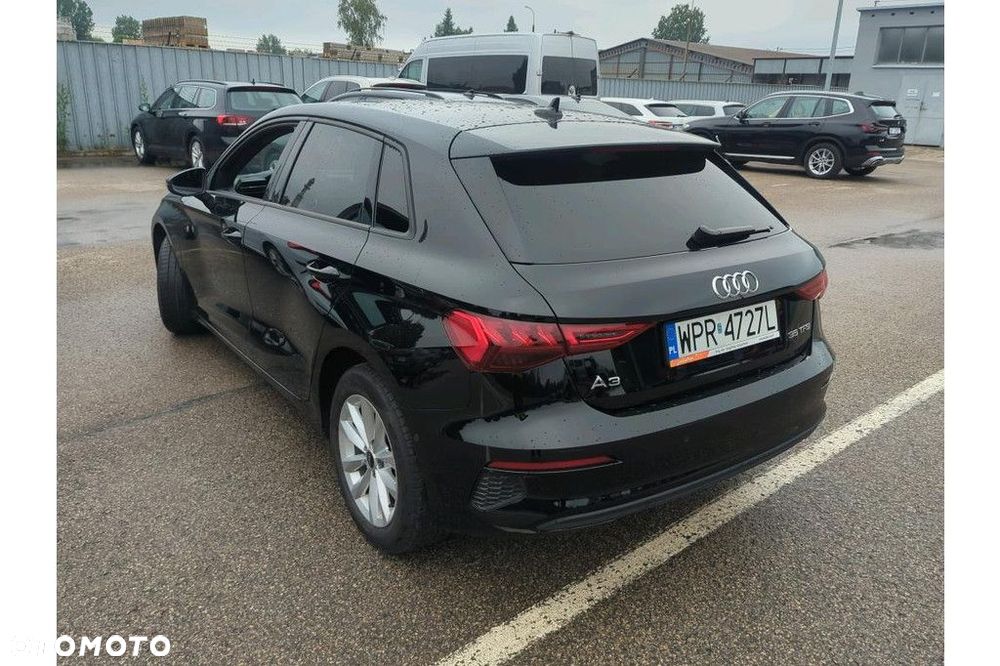 Audi A3 Sportback - 4