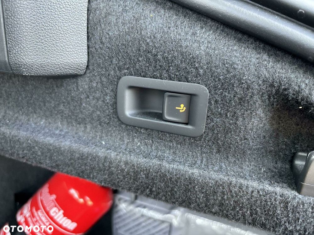 Skoda Superb 2.0 TDI SCR Selection DSG - 40