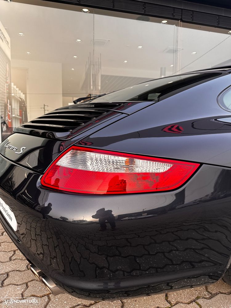 Porsche 911 (997) - 4