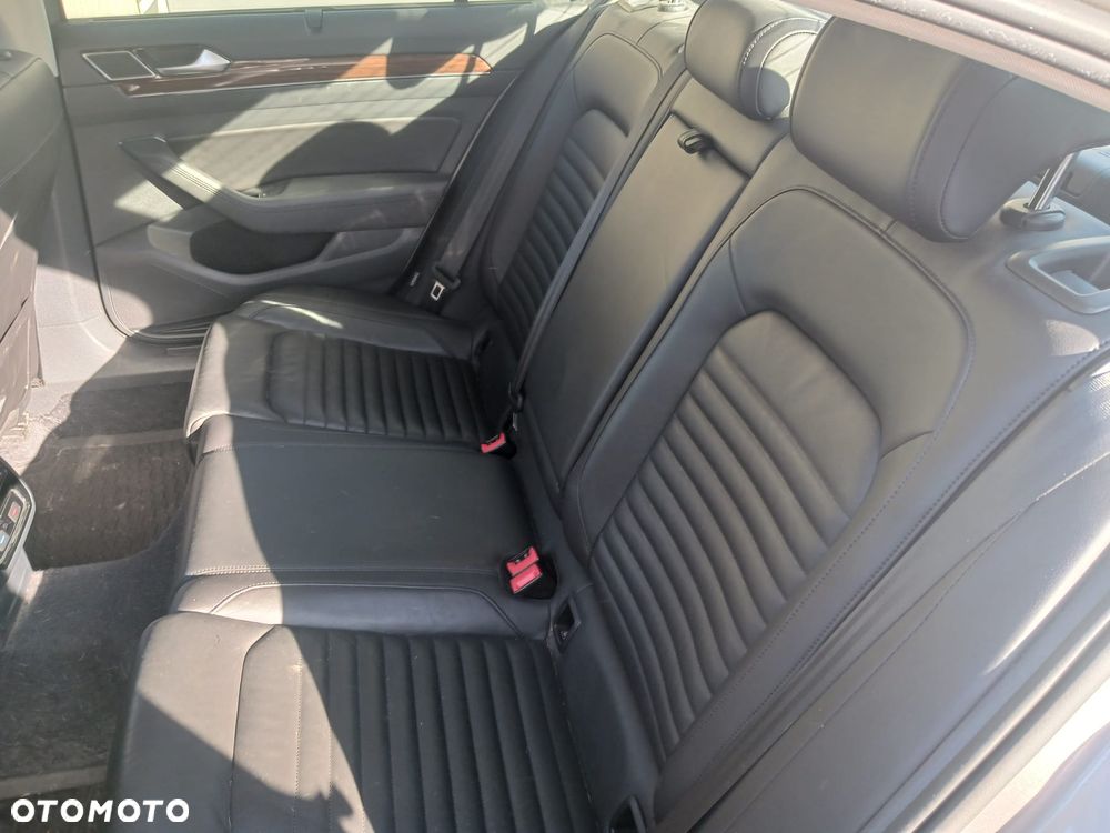 Volkswagen Passat 2.0 TDI BMT Comfortline DSG - 10