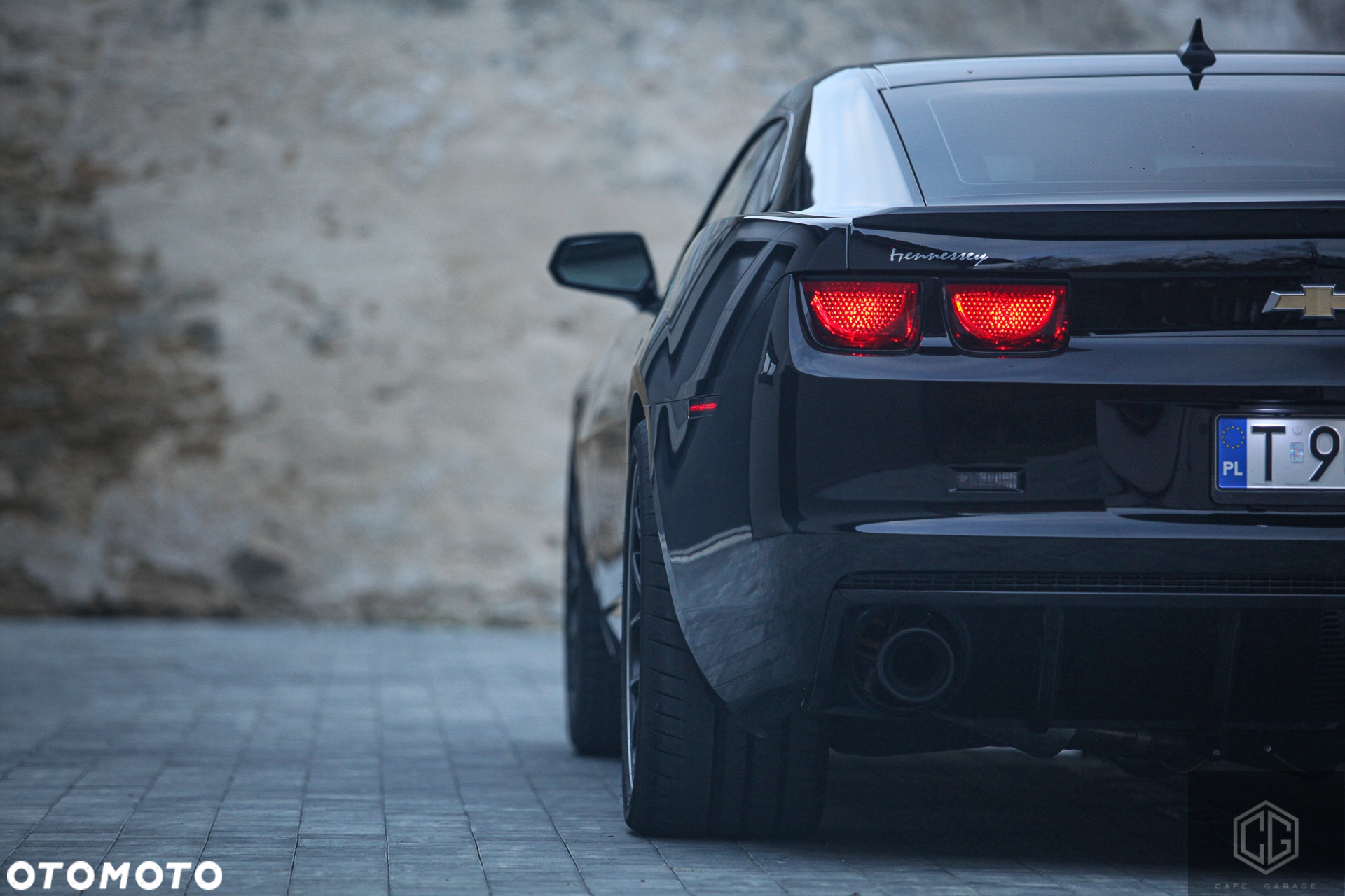 Chevrolet Camaro Coupe 6.2 V8 - 32