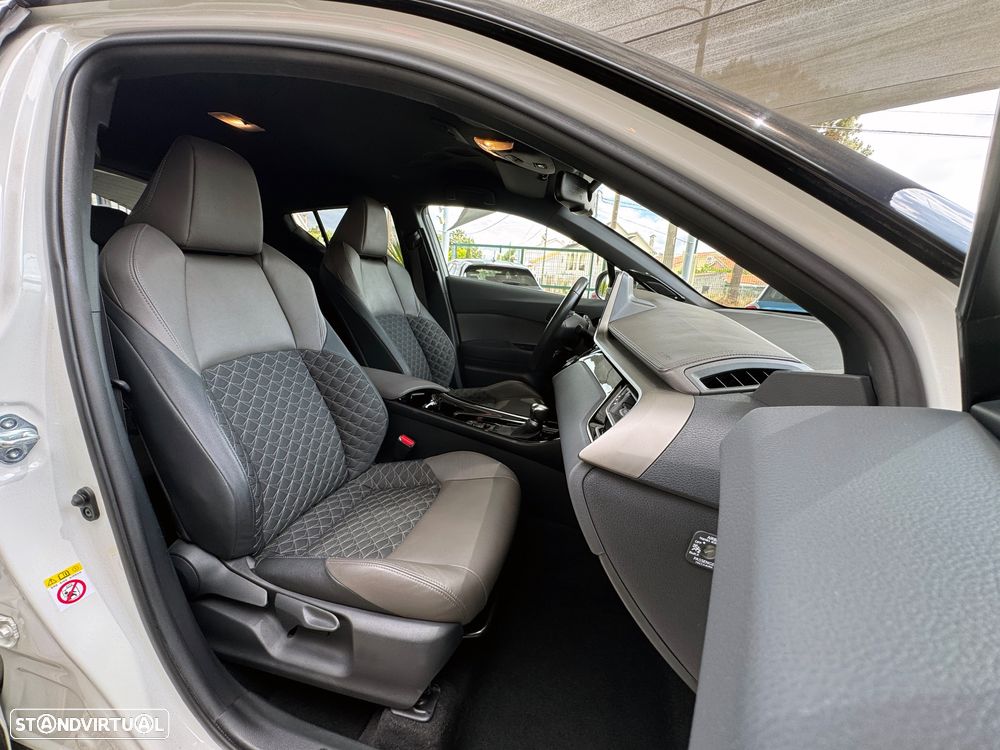 Toyota C-HR 1.8 Hybrid Exclusive+P.Luxury - 37