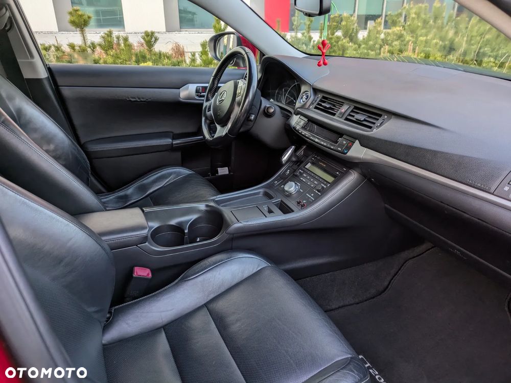 Lexus CT 200h Prestige - 16