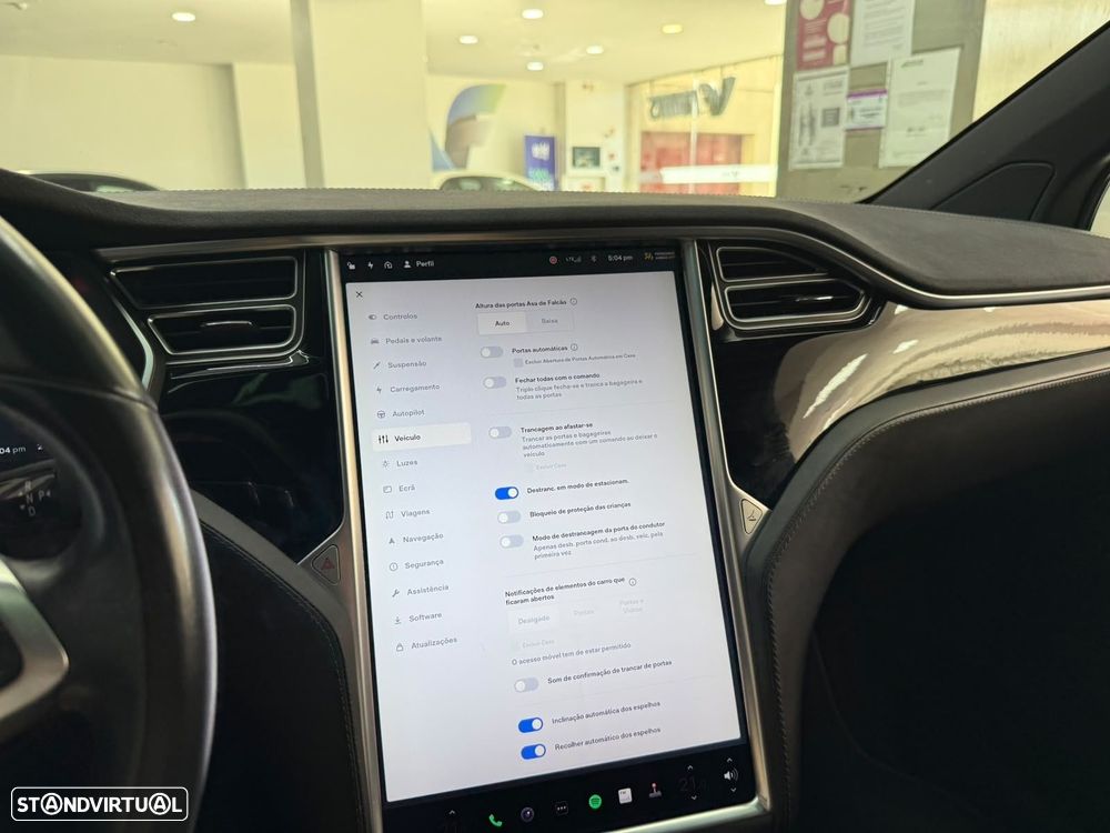 Tesla Model X 100D - 22