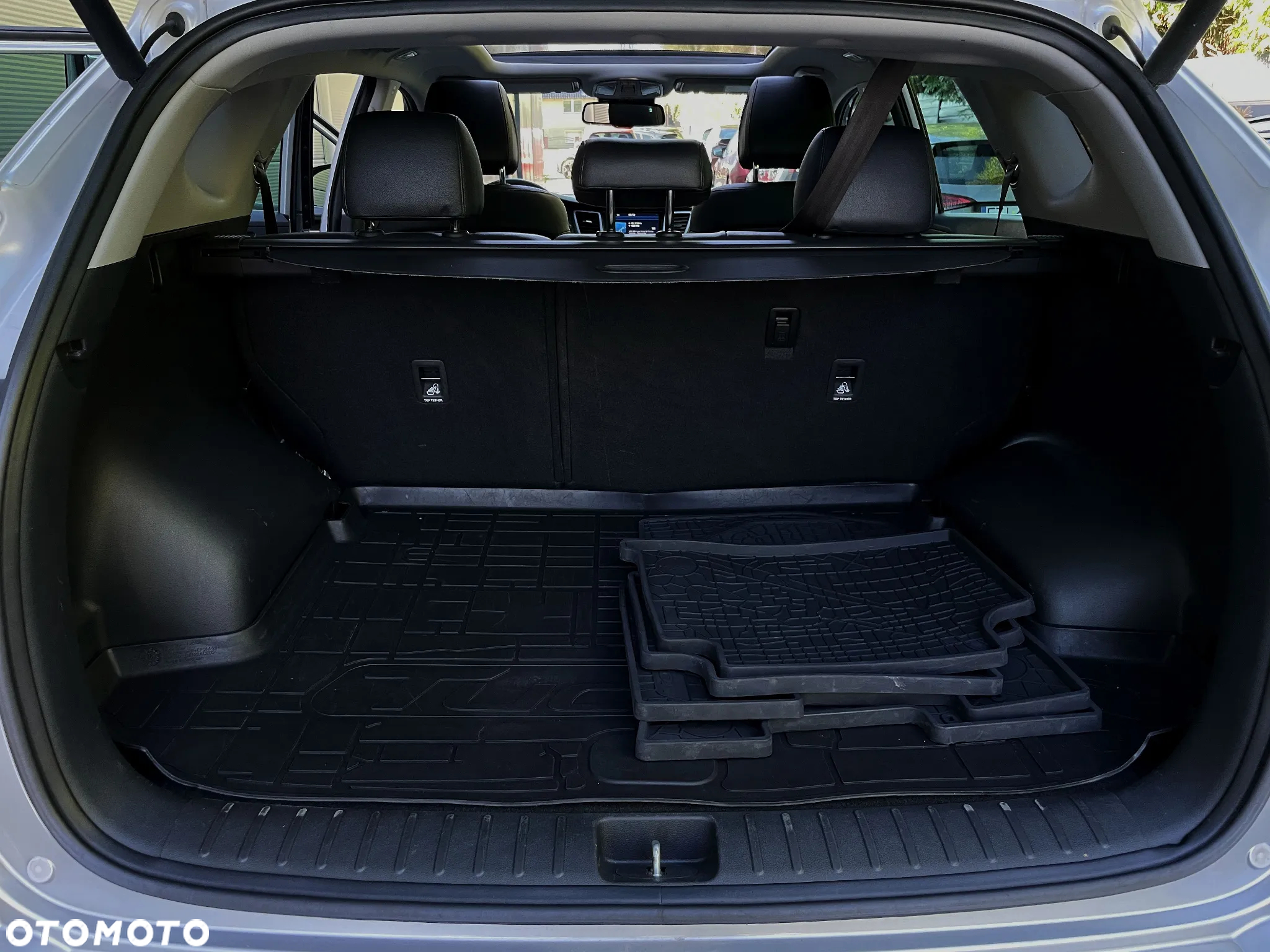 Hyundai Tucson 2.0 CRDi 4WD Automatik Premium - 38