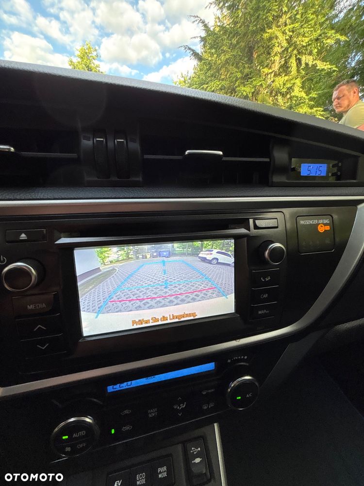 Toyota Auris - 22