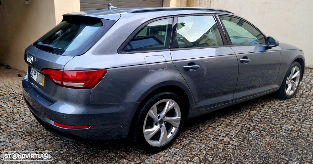 Audi A4 Avant 2.0 TDI Advance - 3