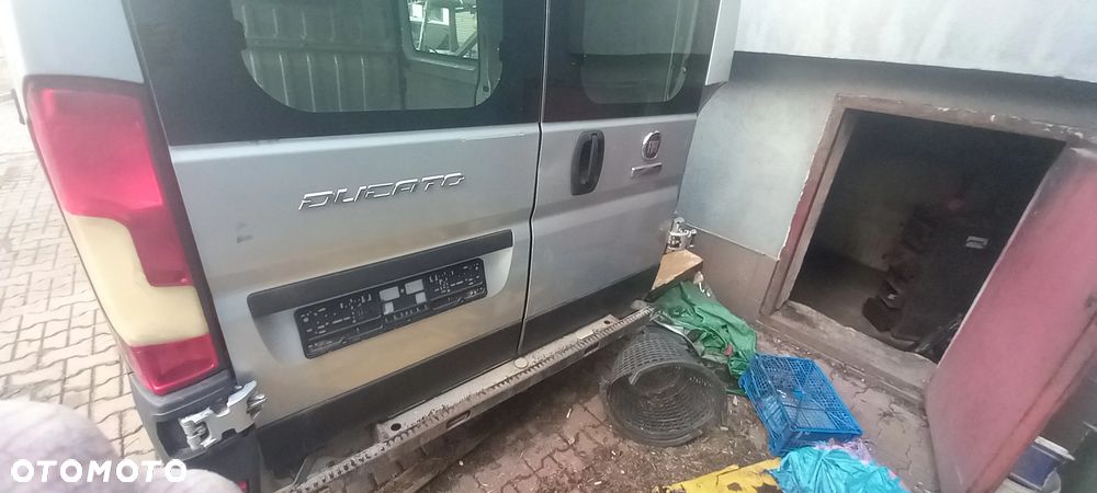 Ducato Boxer Jumper H2 15 r Drzwi Tył Tylne Prawe Szyba Kompletne Ładne - 2