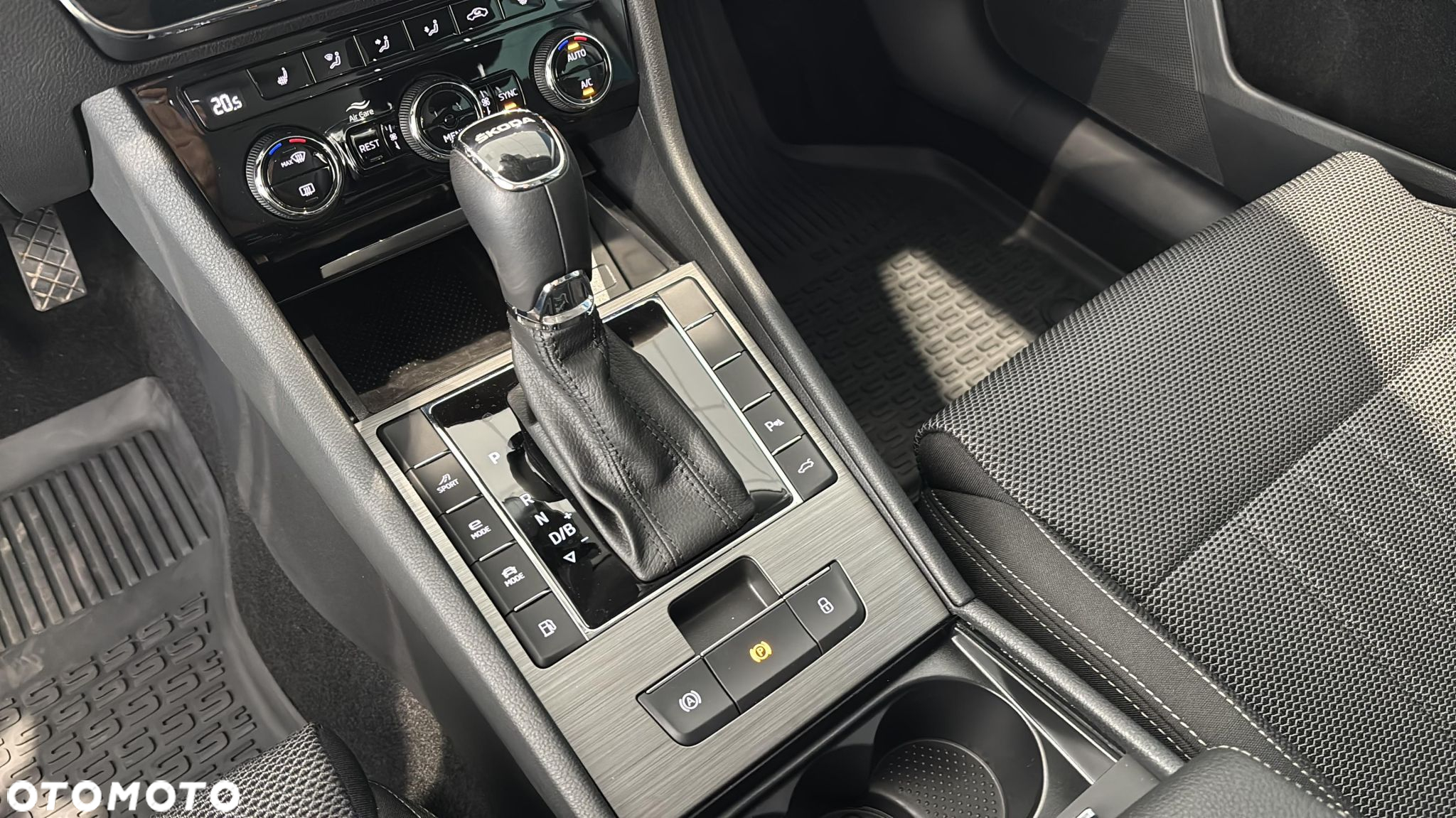 Skoda Superb 1.4 TSI Plug-In Hybrid Style DSG - 15