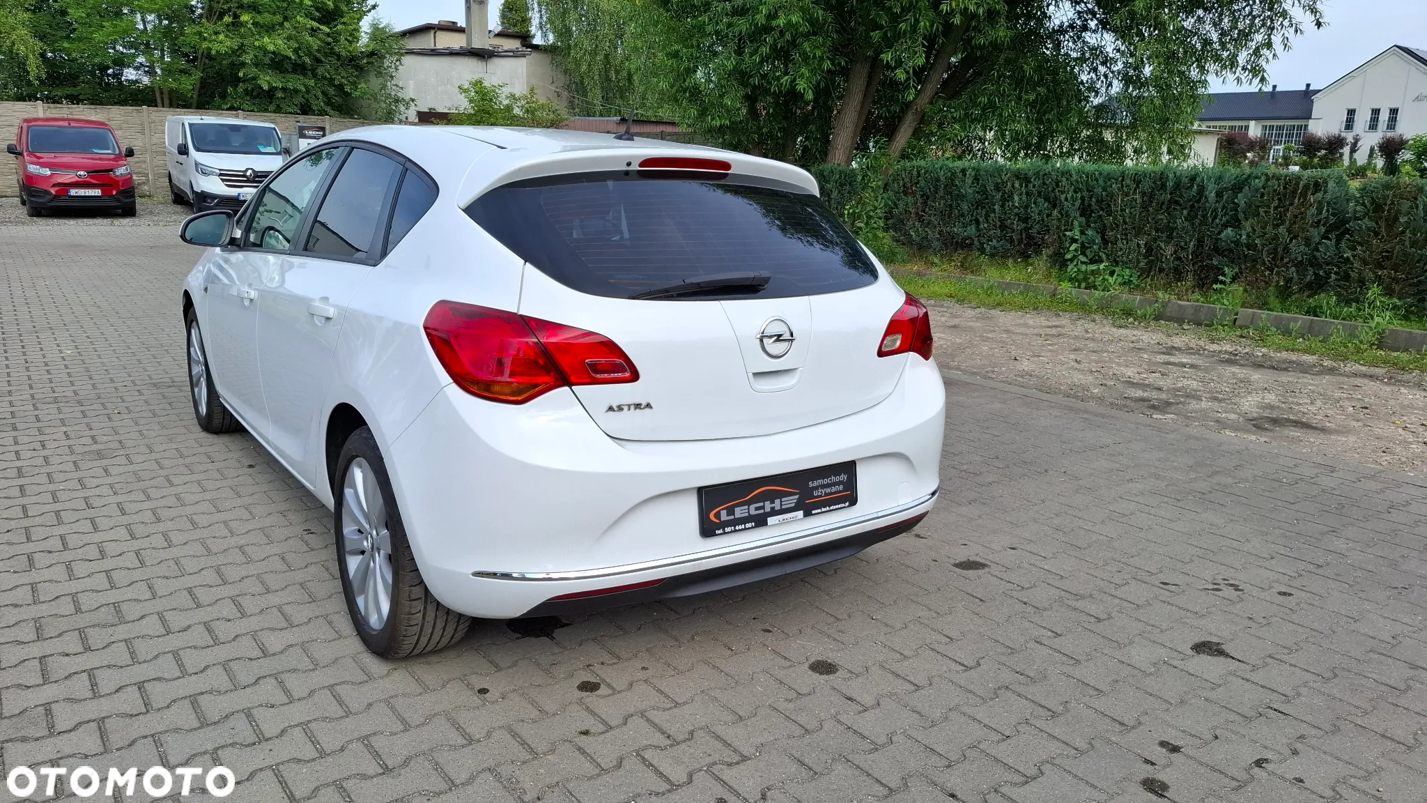 Opel Astra - 24