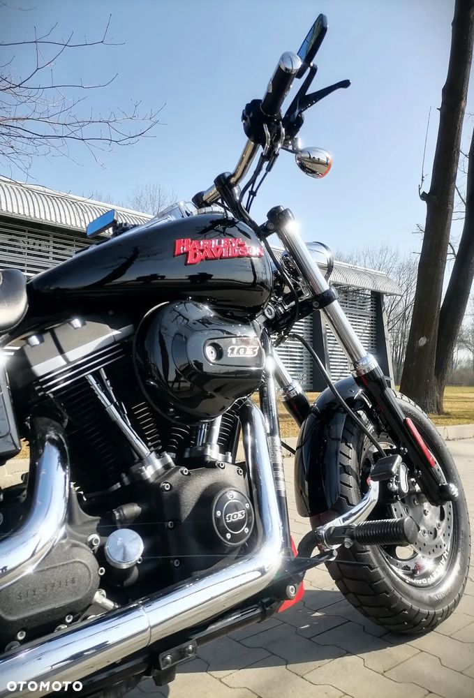 Harley-Davidson Dyna Fat Bob - 23