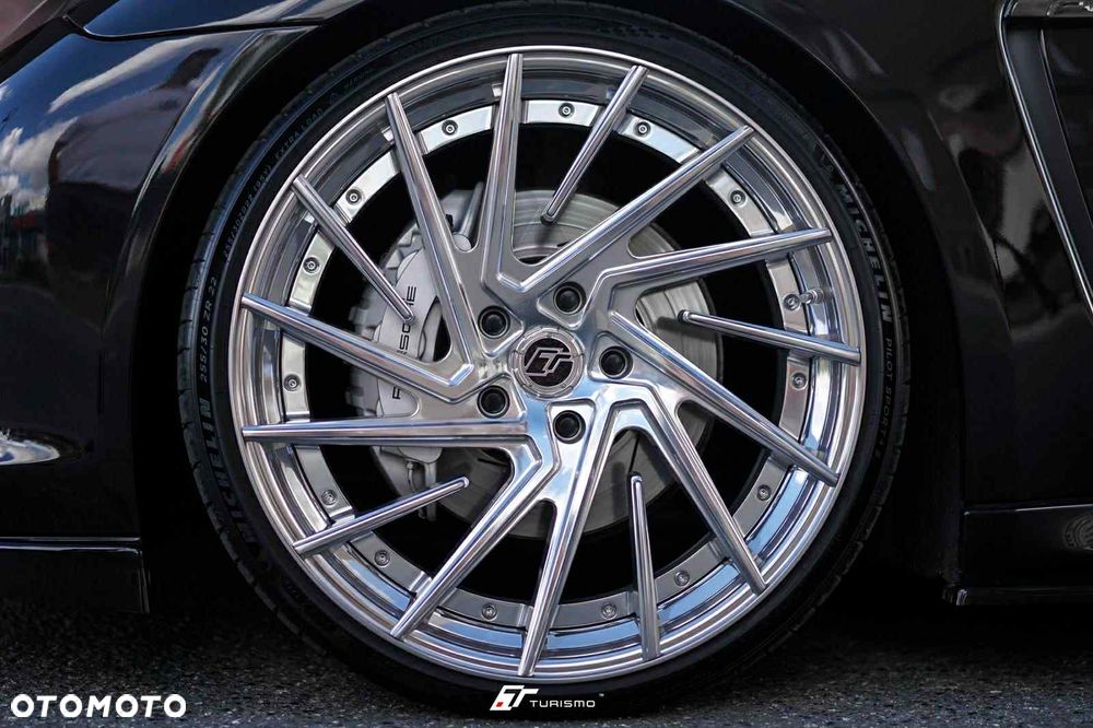 Porsche Panamera 4S - 5