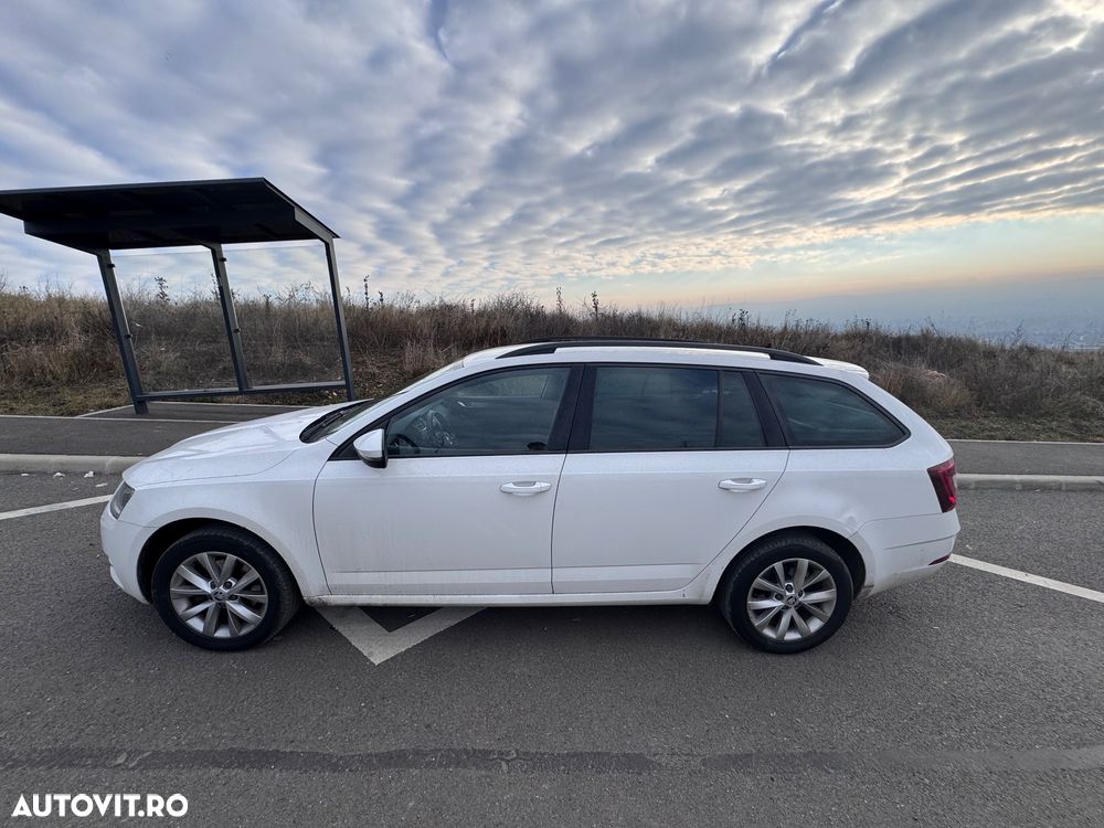 Skoda Octavia 2.0 TDI Style - 1