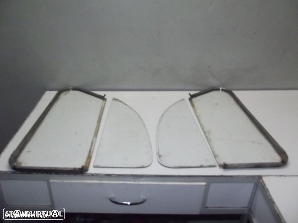 Citroen 2CV cavalos vidros da porta da frente - 1