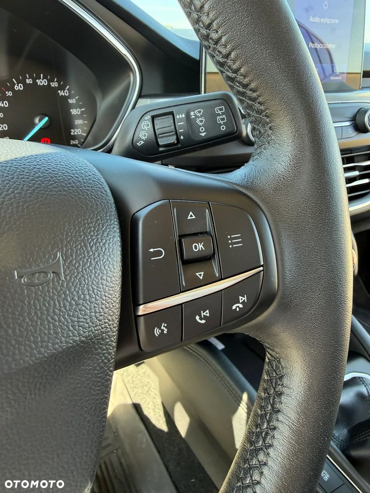 Ford Focus 1.5 EcoBoost Titanium Business - 13