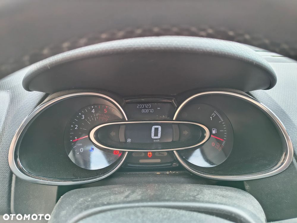 Renault Clio - 20