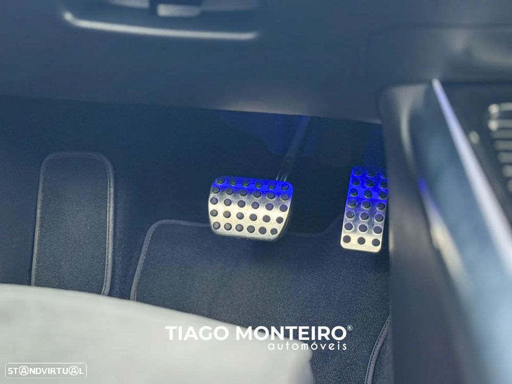 Mercedes-Benz GLA 250 e AMG Line - 39