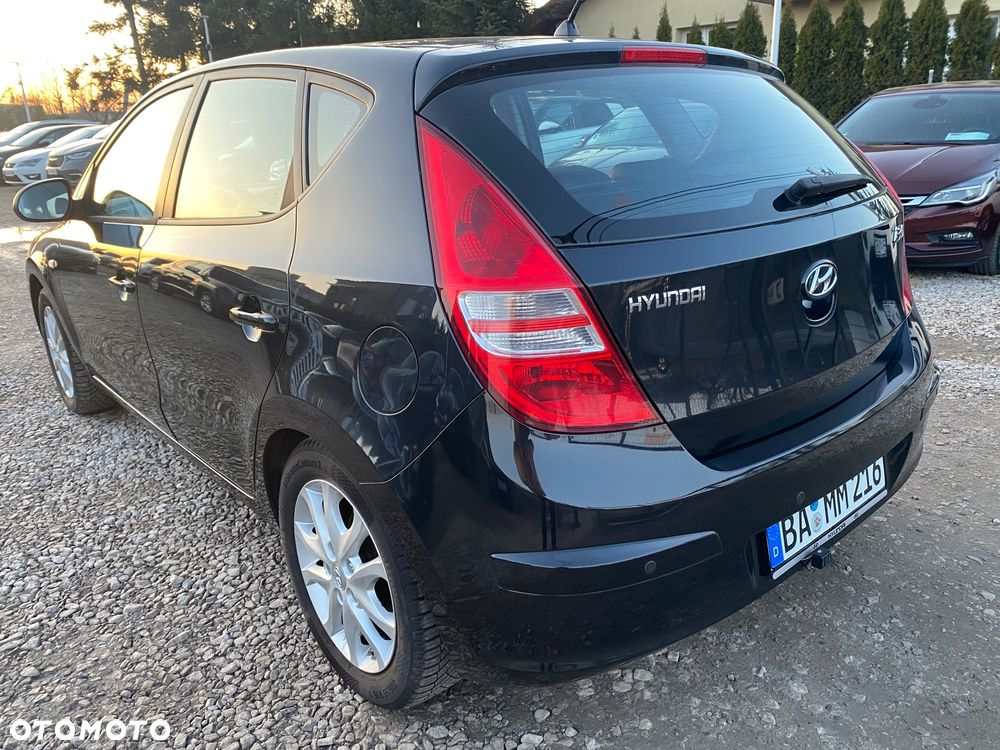 Hyundai i30 1.4 Edition Plus - 13